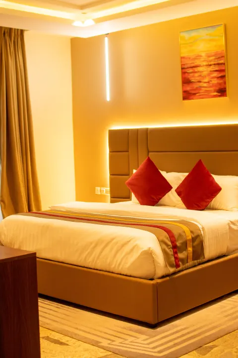 Raynez Resort & Suites – Raynez Products (1)
