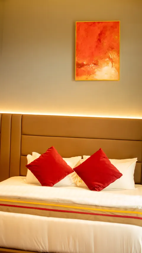 Raynez Resort & Suites – Raynez Products (8)
